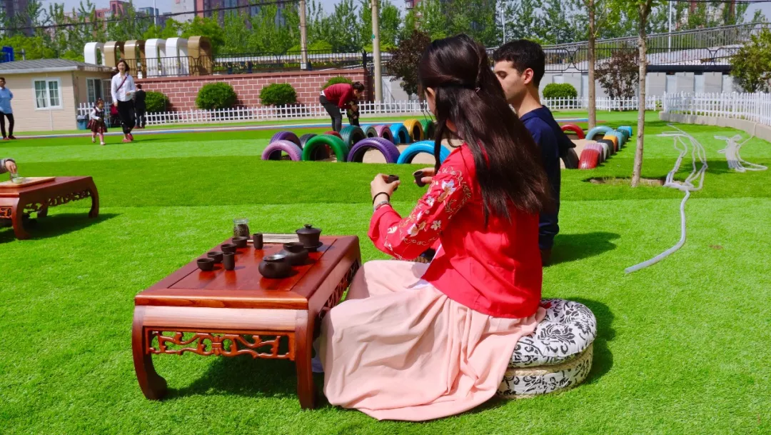 力邁，力邁學(xué)校，力邁中美，力邁幼兒園