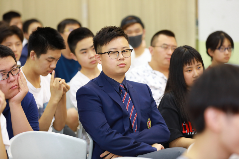 ?申請(qǐng)美國(guó)頂尖大學(xué)，非但不“寬”，反而“嚴(yán)”得老火(圖2)