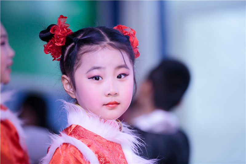 力邁中美國(guó)際學(xué)校：雙語(yǔ)兒童解決問(wèn)題和創(chuàng)造能力更強(qiáng)