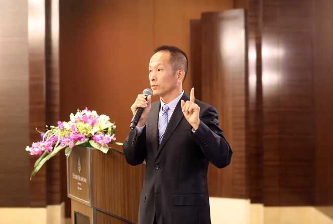 力邁中美國(guó)際學(xué)校校長(zhǎng)劉學(xué)言：如何選對(duì)一所國(guó)際學(xué)校？