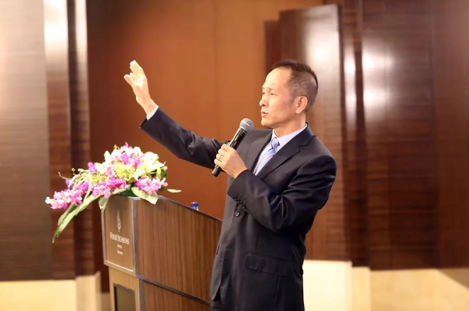 力邁中美國(guó)際學(xué)校校長(zhǎng)劉學(xué)言：如何選對(duì)一所國(guó)際學(xué)校？