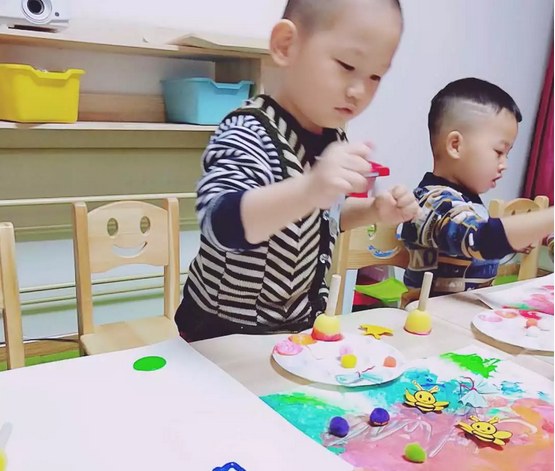 力邁烏魯木齊幼兒園親子體驗課我們|都是小藝術家