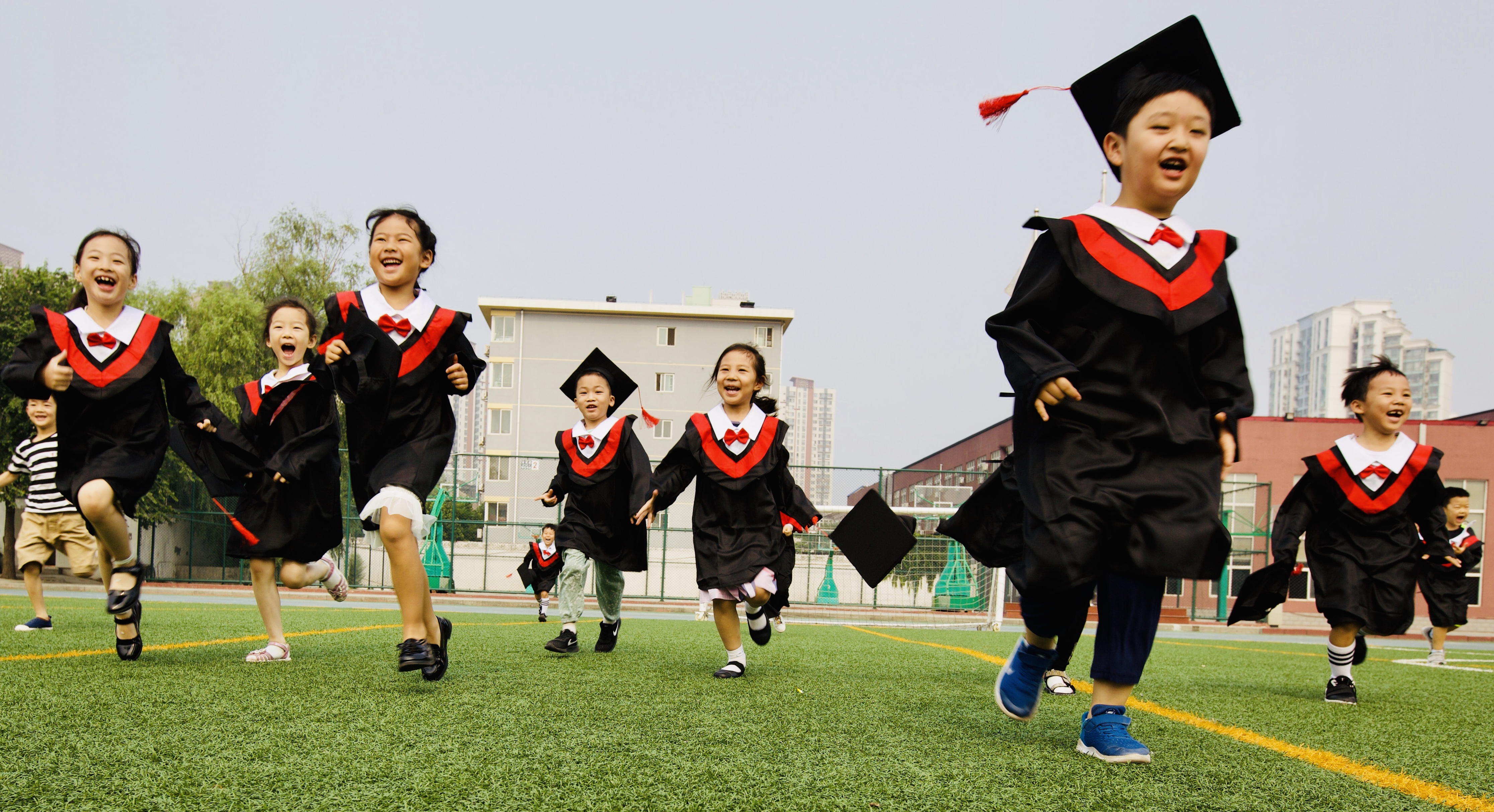 力邁中美國際學校：發(fā)現(xiàn)孩子的品格和潛能 (圖2)