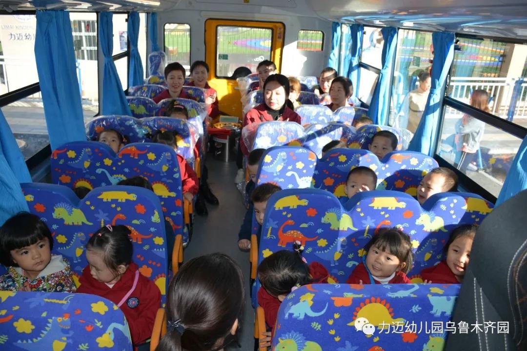 力邁幼兒園‖“走進(jìn)科技館 開啟科學(xué)夢(mèng)”參觀科技館活動(dòng)(圖2)