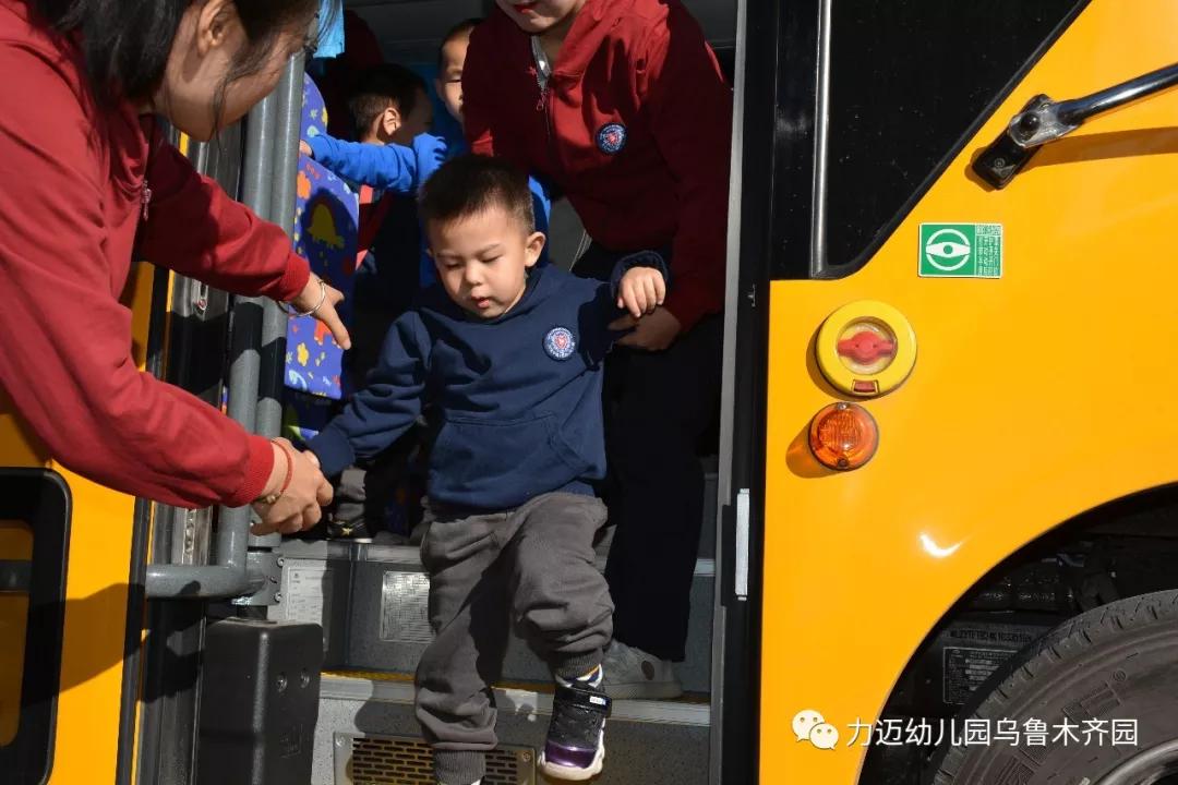 力邁幼兒園‖“走進(jìn)科技館 開啟科學(xué)夢(mèng)”參觀科技館活動(dòng)(圖8)