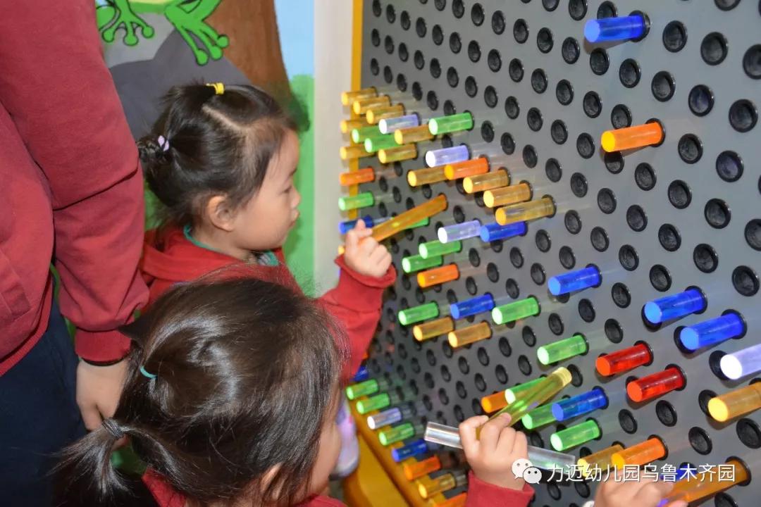 力邁幼兒園‖“走進(jìn)科技館 開啟科學(xué)夢(mèng)”參觀科技館活動(dòng)(圖30)