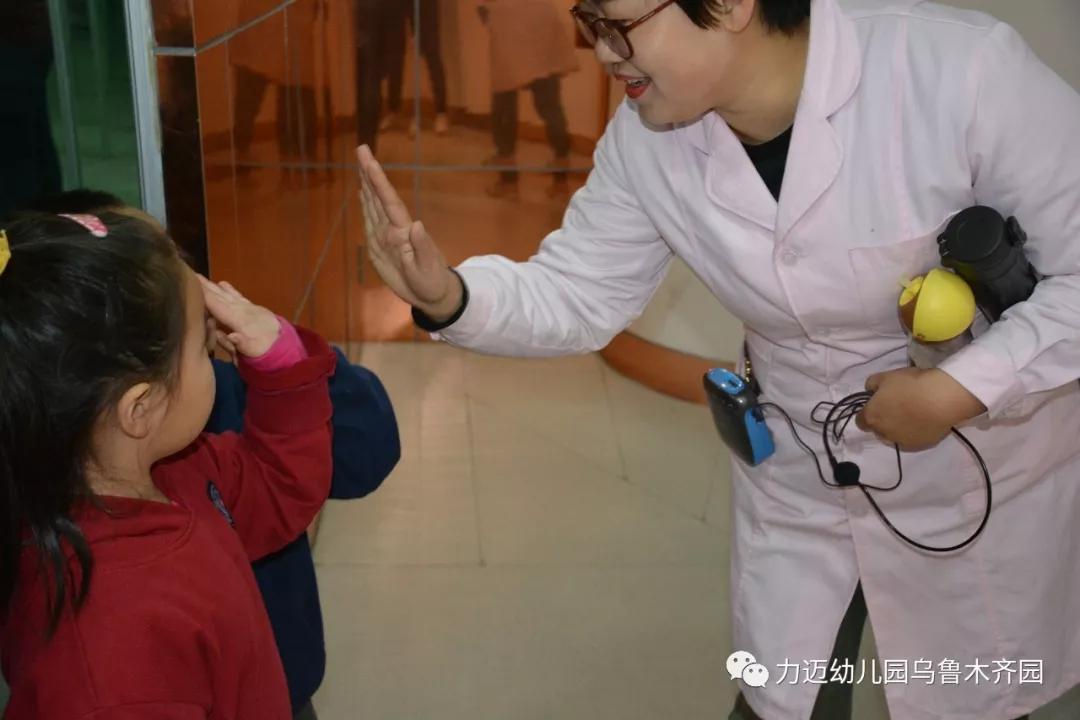 力邁幼兒園‖“走進(jìn)科技館 開啟科學(xué)夢(mèng)”參觀科技館活動(dòng)(圖35)