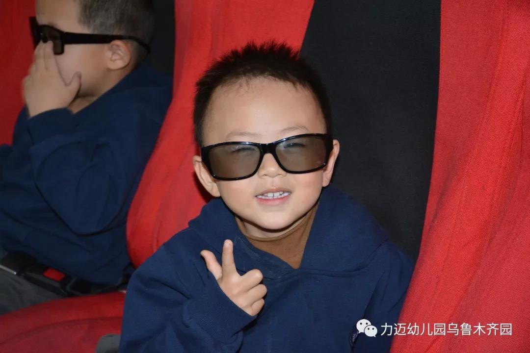 力邁幼兒園‖“走進(jìn)科技館 開啟科學(xué)夢(mèng)”參觀科技館活動(dòng)(圖39)