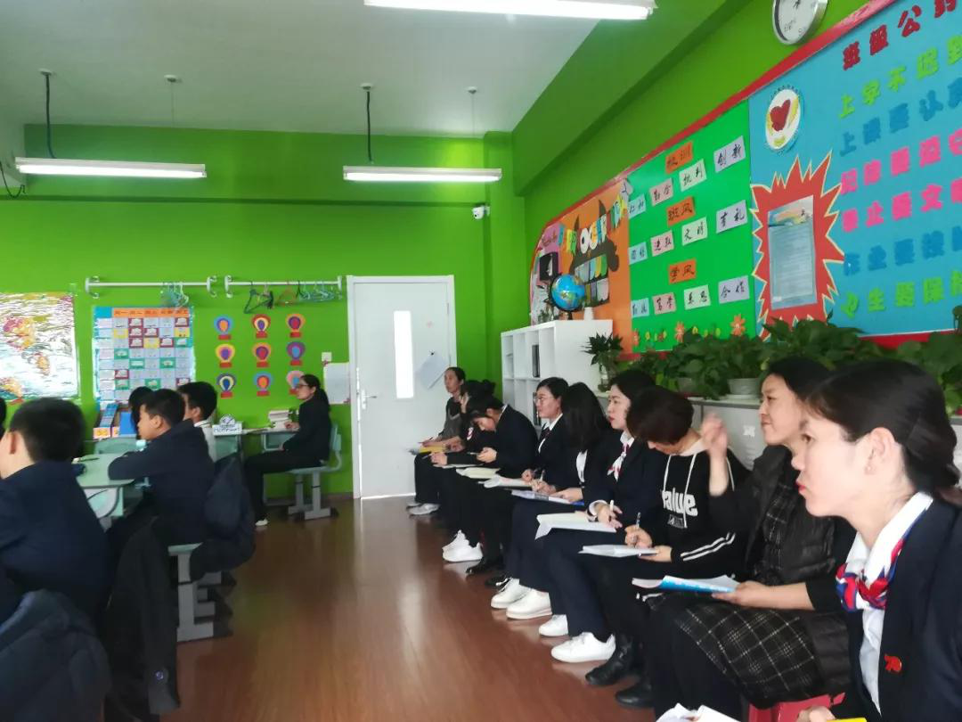 書香悅心靈，閱讀促成長力邁中美國際學校讀書月主題活動 (圖2)
