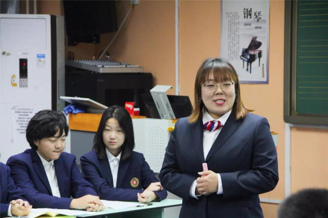 “愛與責(zé)任”相濟(jì)，“道德與法制”并重/力邁中美國際學(xué)校主題班會觀摩課(圖15)