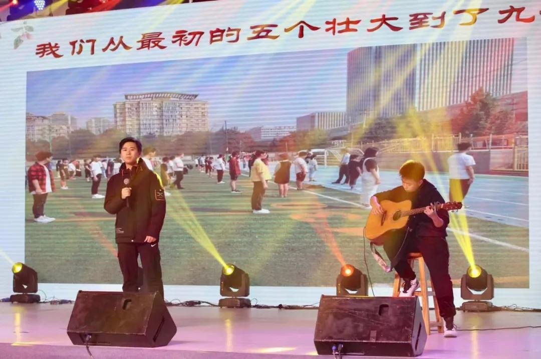 2020，我們乘著青春的翅膀/北京市力邁中美學校新年文藝匯演(圖57)