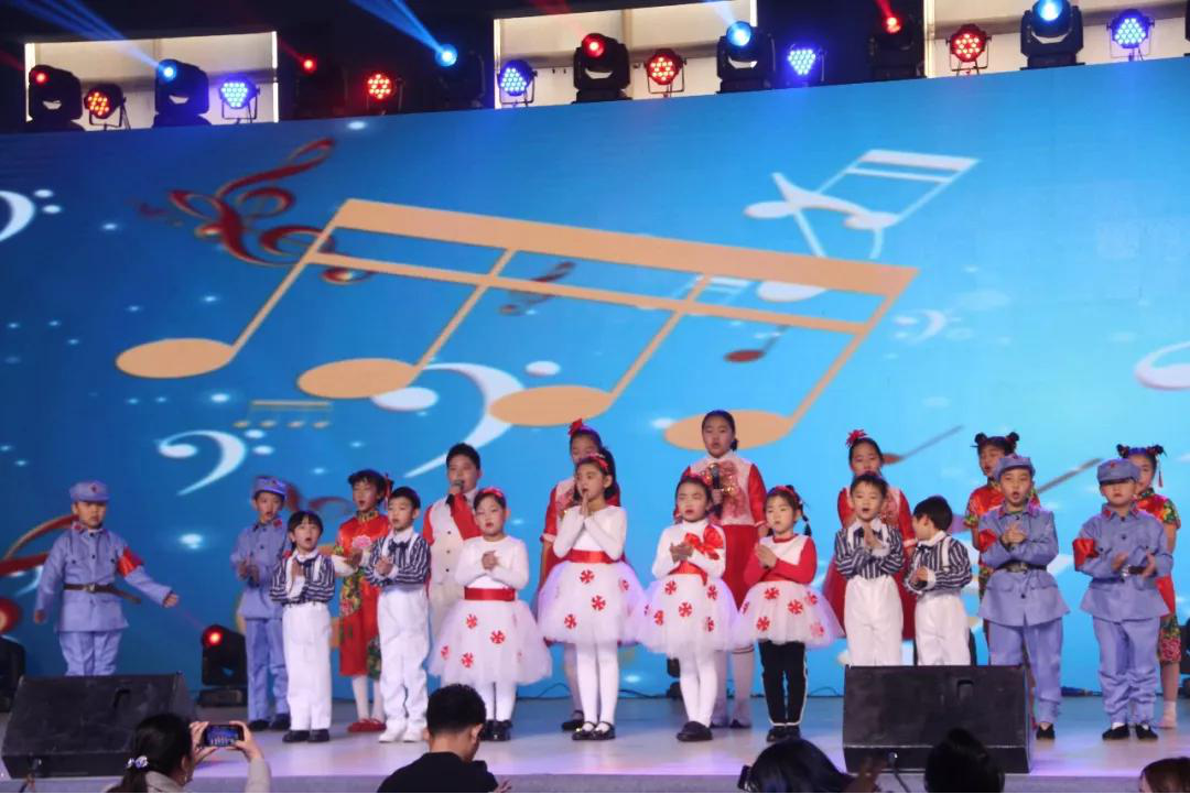 2020，我們乘著青春的翅膀/北京市力邁中美學校新年文藝匯演(圖34)