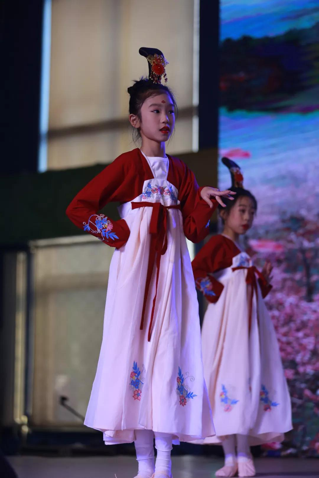 2020，我們乘著青春的翅膀/北京市力邁中美學校新年文藝匯演(圖32)