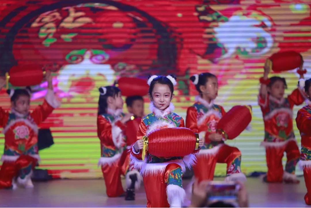 2020，我們乘著青春的翅膀/北京市力邁中美學校新年文藝匯演(圖5)