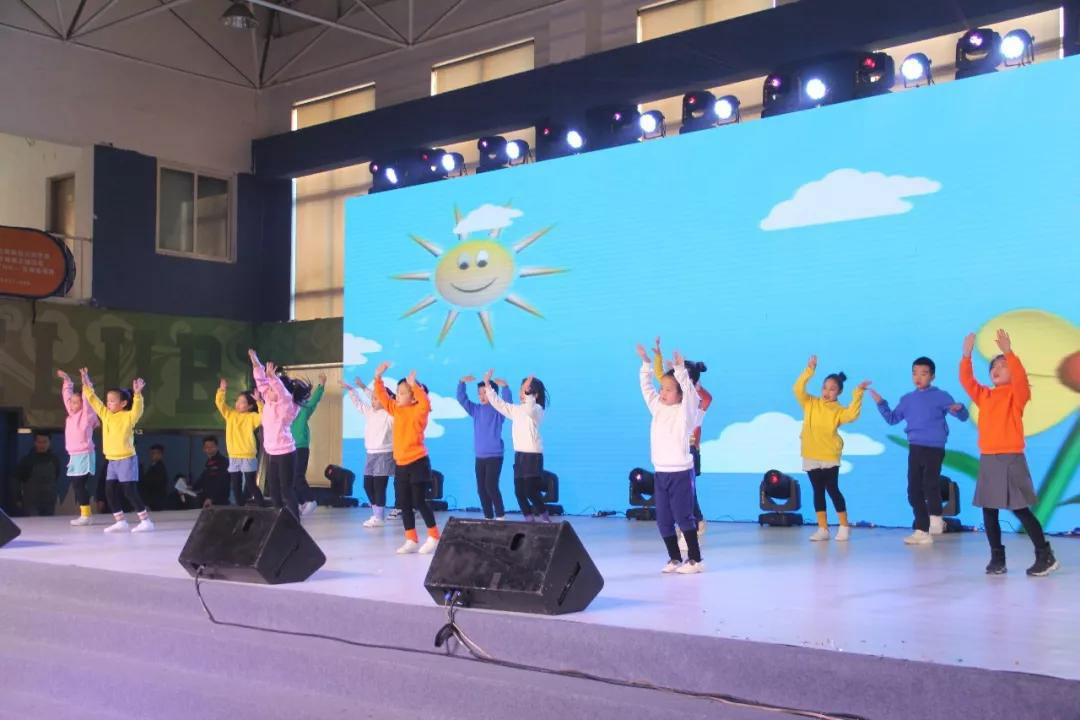 2020，我們乘著青春的翅膀/北京市力邁中美學校新年文藝匯演(圖19)