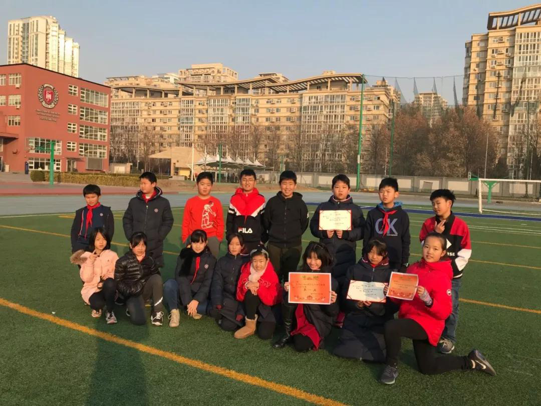 學(xué)得快樂，玩得開心/力邁中美國際學(xué)校課間操之跳繩比賽(圖25)