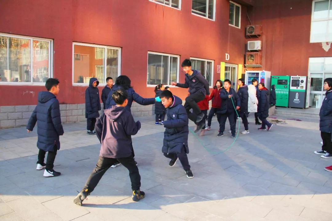 學(xué)得快樂，玩得開心/力邁中美國際學(xué)校課間操之跳繩比賽(圖8)