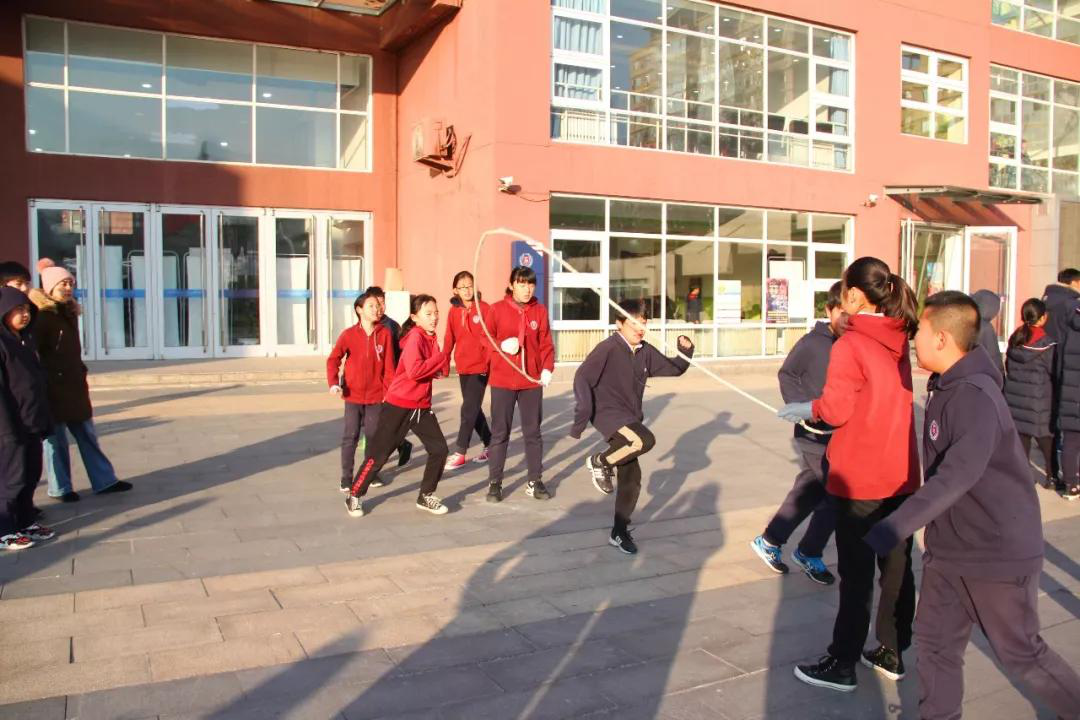 學(xué)得快樂，玩得開心/力邁中美國際學(xué)校課間操之跳繩比賽(圖10)