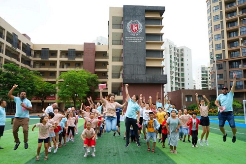 夏日炎炎，有你超甜——北京力邁中美國際學(xué)校海南校區(qū)全外教夏令營開幕(圖1)