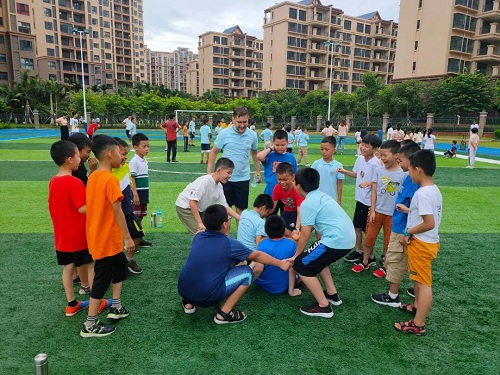 夏日炎炎，有你超甜——北京力邁中美國際學(xué)校海南校區(qū)全外教夏令營開幕(圖2)