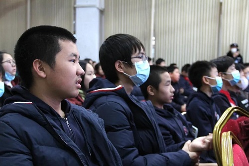 成長路上，與法同行 | 力邁中美國際學(xué)校“國家憲法日”法治主題教育講座(圖16)
