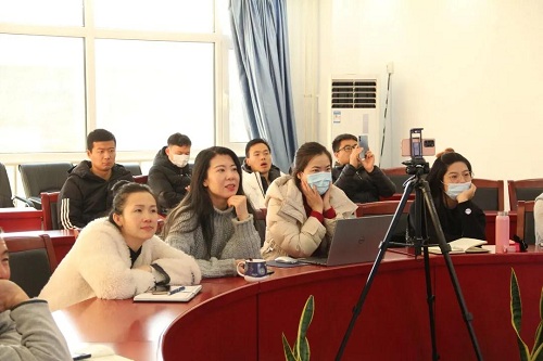 美術教育與人的內(nèi)心世界|力邁中美國際學校美育論壇(圖16)