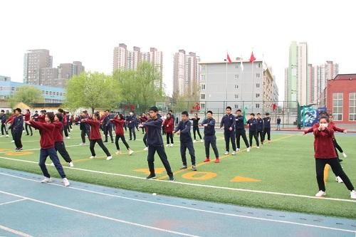 靠近陽光，成為更好的自己 | 力邁中美學校中小學生廣播操大賽(圖4)