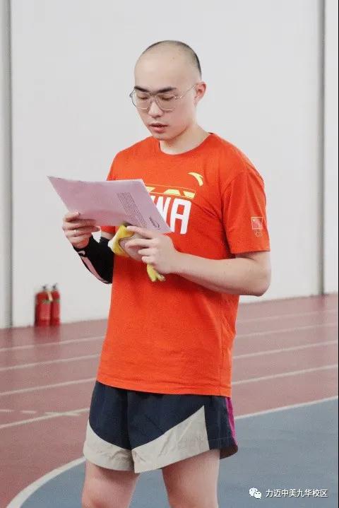 劍如閃電 一往無前 | 力邁中美國際學(xué)校高中校區(qū)重磅推出擊劍課(圖6)