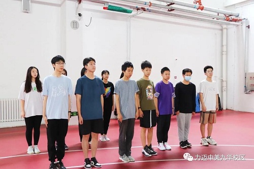 劍如閃電 一往無前 | 力邁中美國際學(xué)校高中校區(qū)重磅推出擊劍課(圖25)