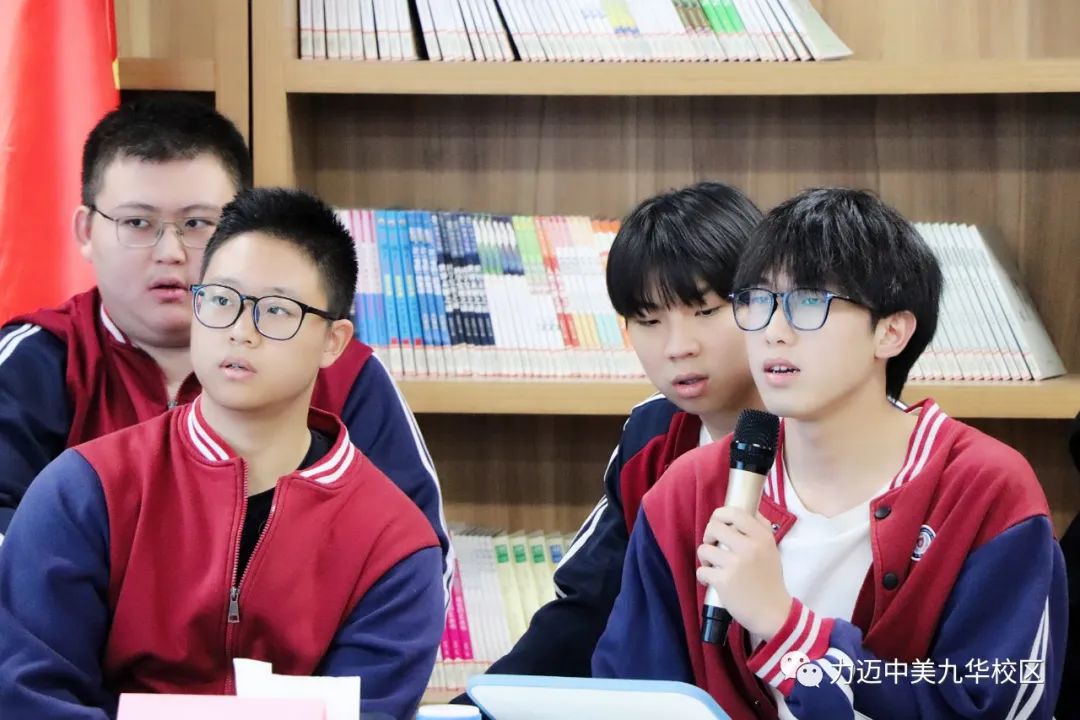 力邁國際學(xué)校高中校區(qū)英語拼詞大賽